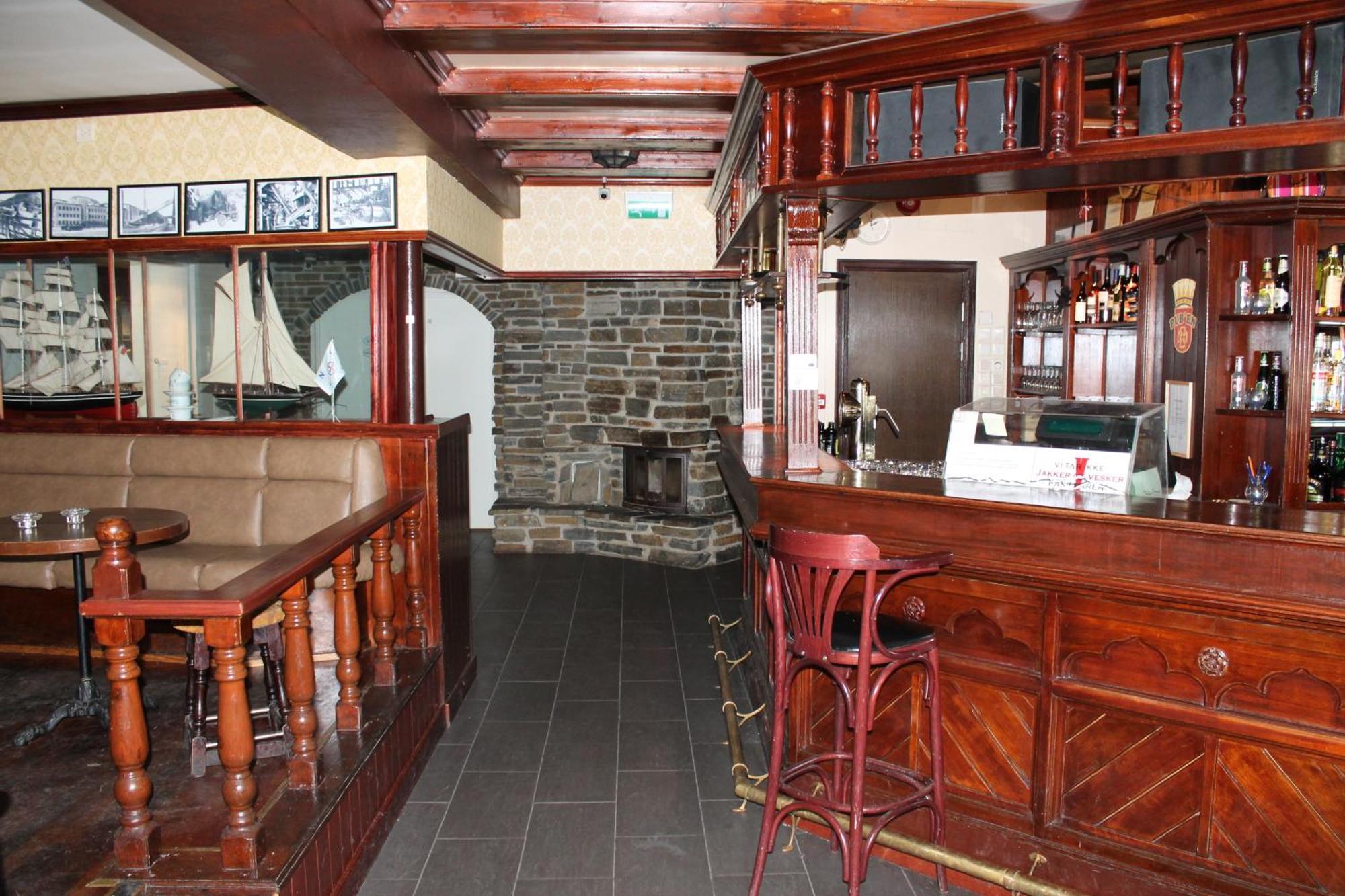 Klover Hotel Sauda Extérieur photo