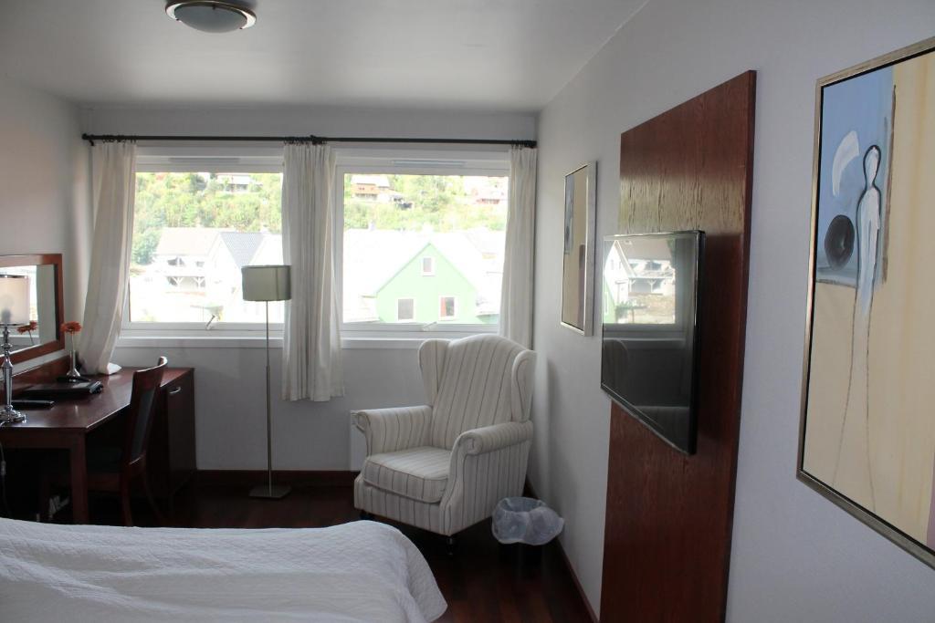 Klover Hotel Sauda Extérieur photo